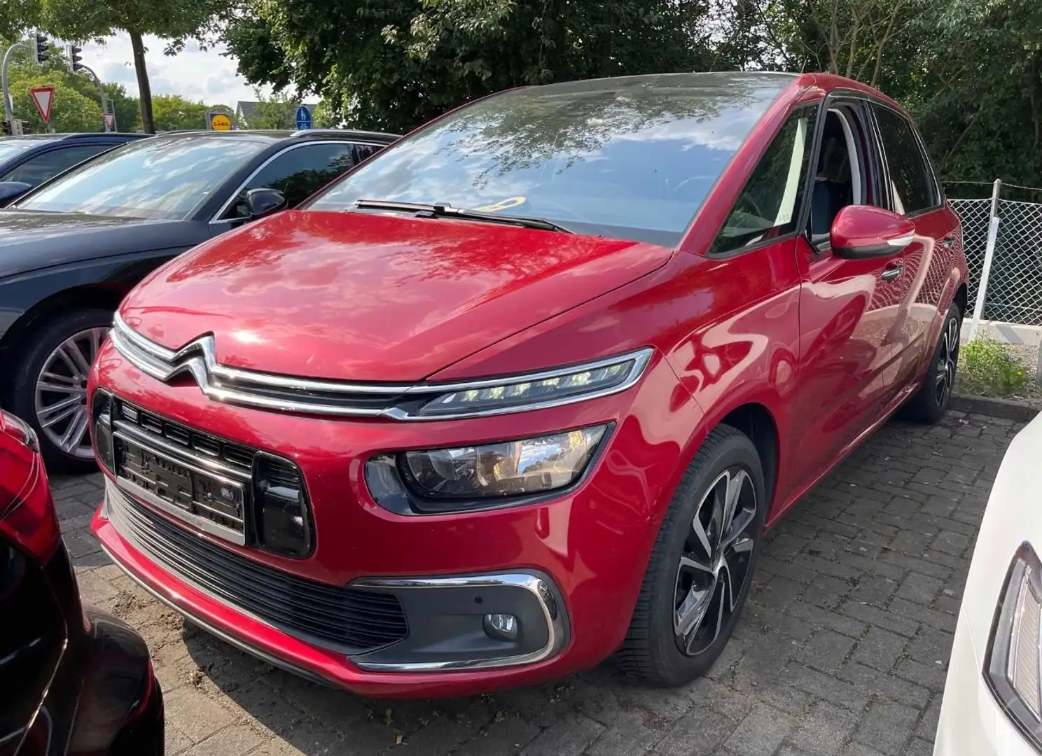 Citroen C4 Picasso PureTech 130 Exclusive Stop & Start - 1