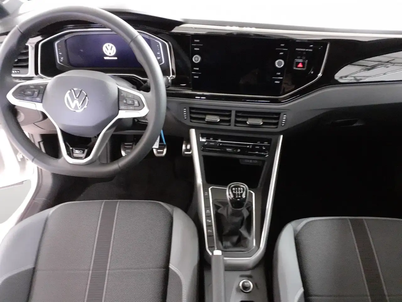Volkswagen Polo 1.0 TSI Edition 50 *LED*Sitzh*IQ-Light*Navi* 9