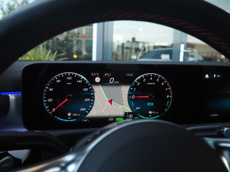 Mercedes-Benz CLA 250 250e AMG / Pano / Distronic / Ambient / Multibeam — photo 10
