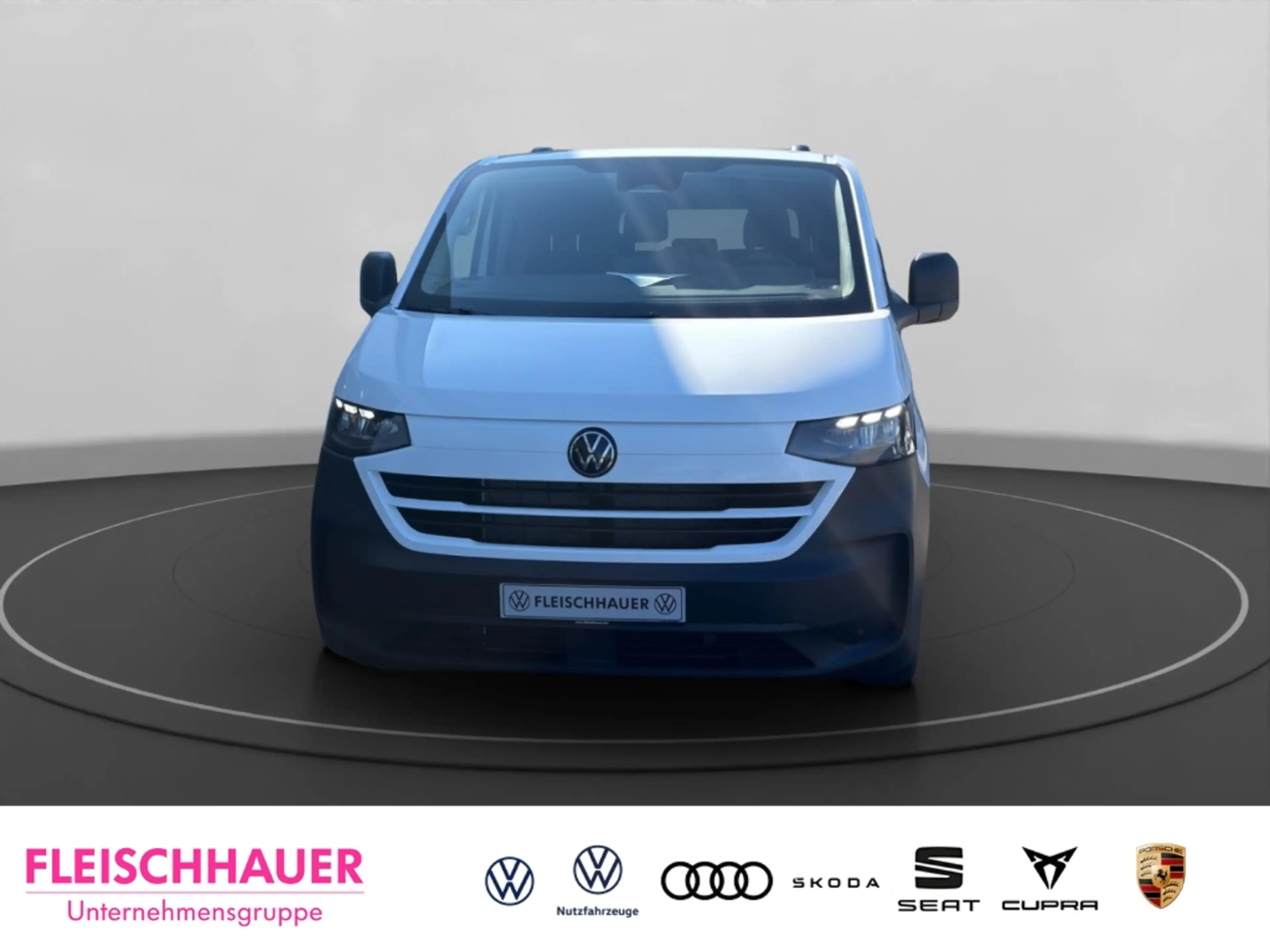 Volkswagen T7 Kombi 2.0 TDI ACC LED Apple CarPlay Tel.-Vorb. Keyless K — photo 2