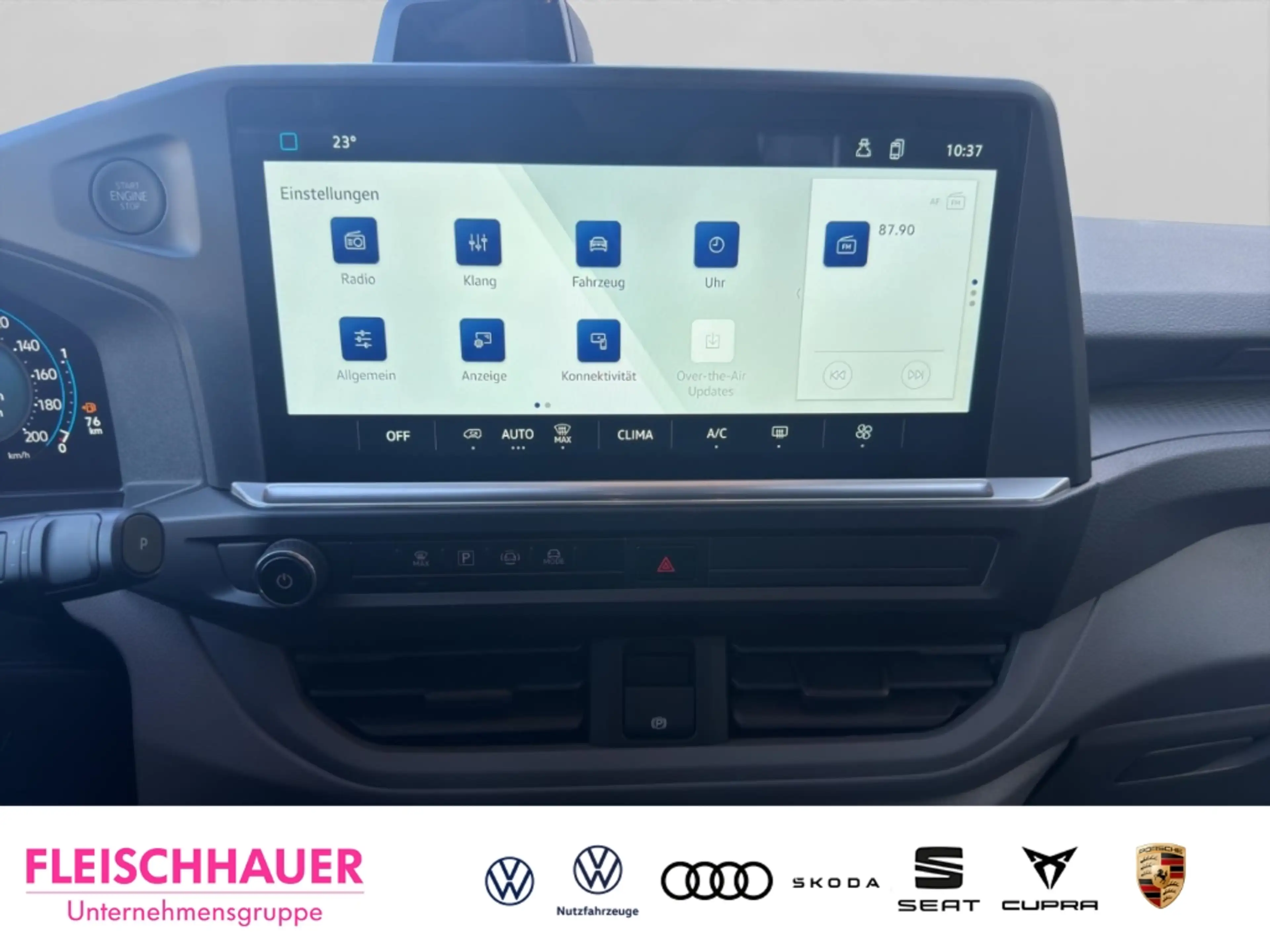 Volkswagen T7 Kombi 2.0 TDI ACC LED Apple CarPlay Tel.-Vorb. Keyless K — photo 13