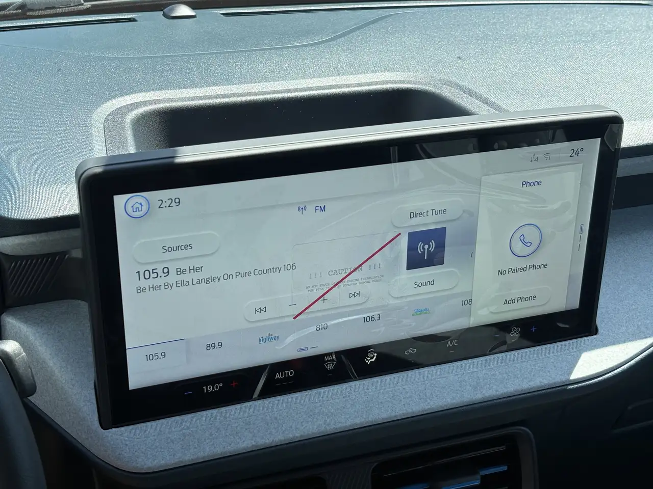 Ford Maverick photo Ford Maverick