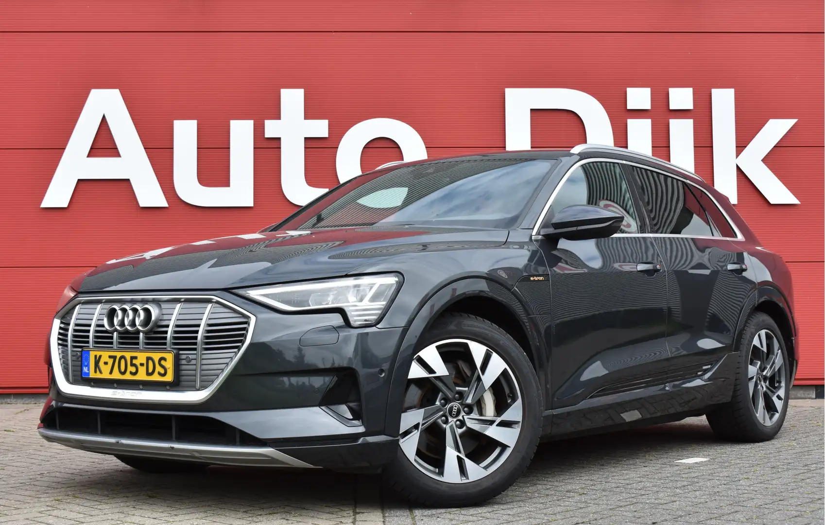 Audi e-tron 50 quattro Business edition 71 kWh LED | Virtual C Grijs - 1