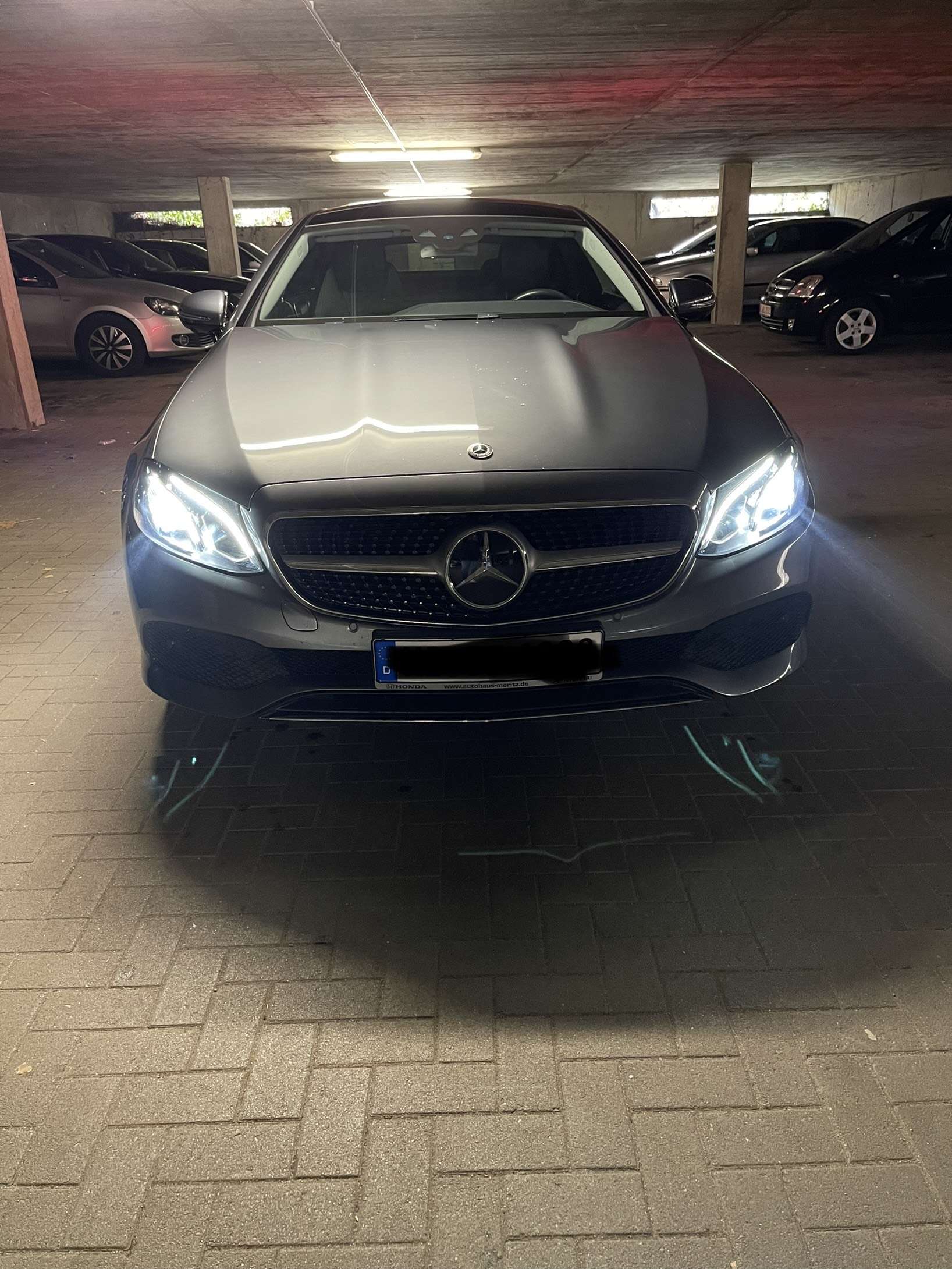 Second hand Mercedes Benz E-Class 200