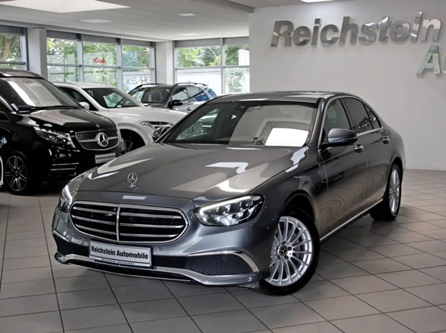 Mercedes-Benz E 300 d 4M NETTO 36.500 SITZKLIMA AHK BURM SERVO Gris - 1