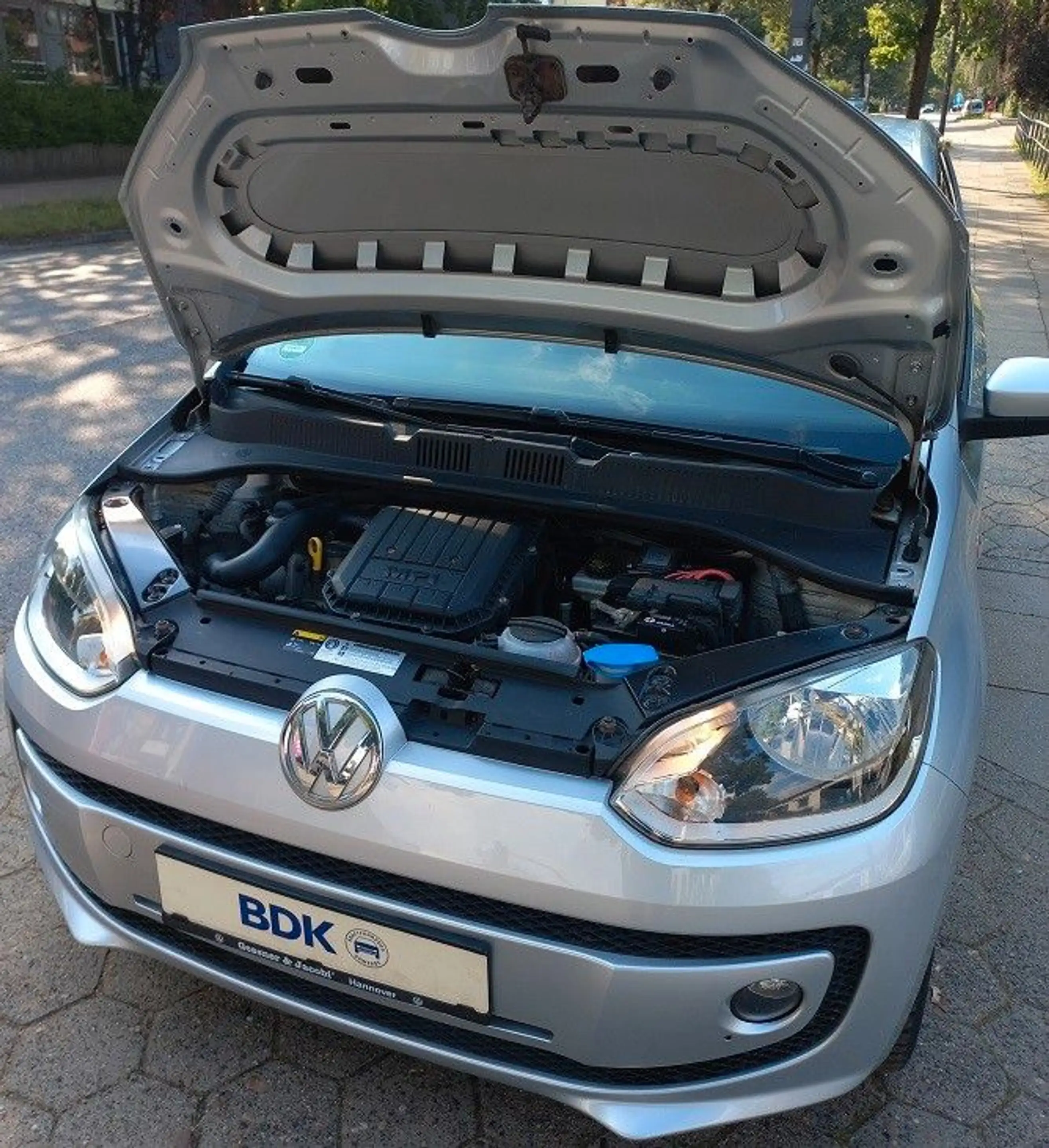 Volkswagen up! 1,0 BMT move up! Klima SHZ Navi ZV+FB Start/Stop — photo 27