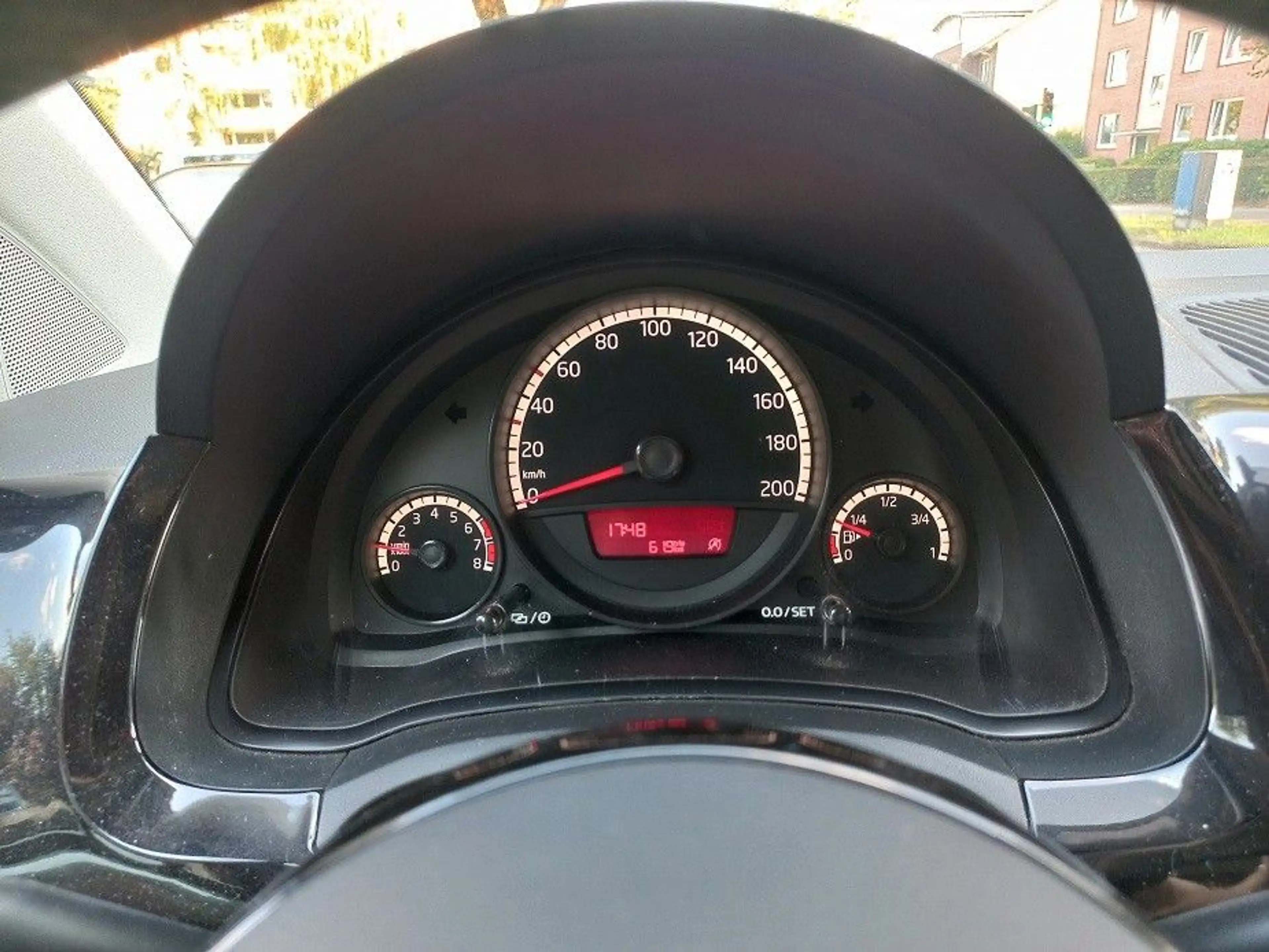 Volkswagen up! 1,0 BMT move up! Klima SHZ Navi ZV+FB Start/Stop — photo 24