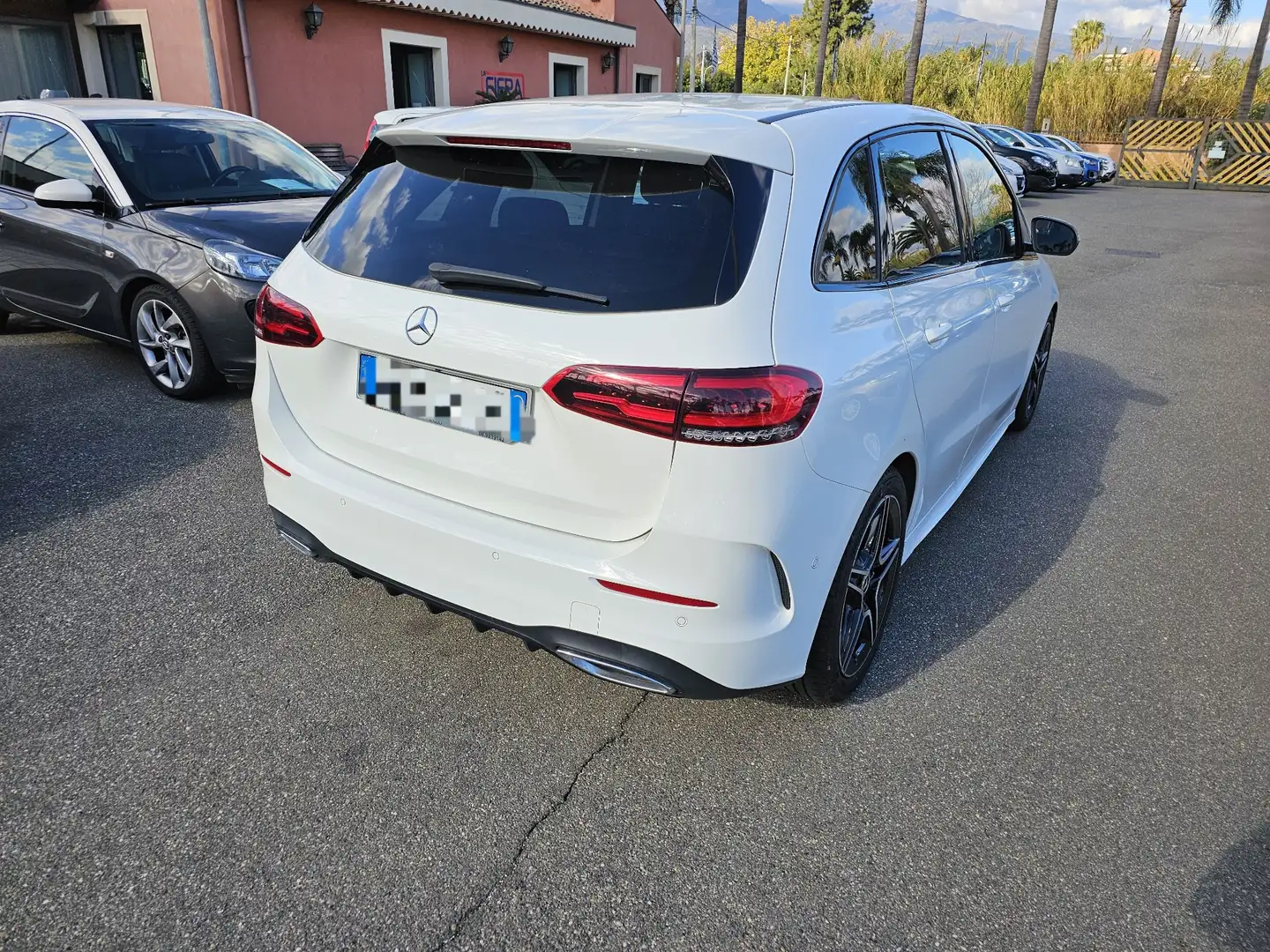 Mercedes-Benz B 200 d Premium auto - 2