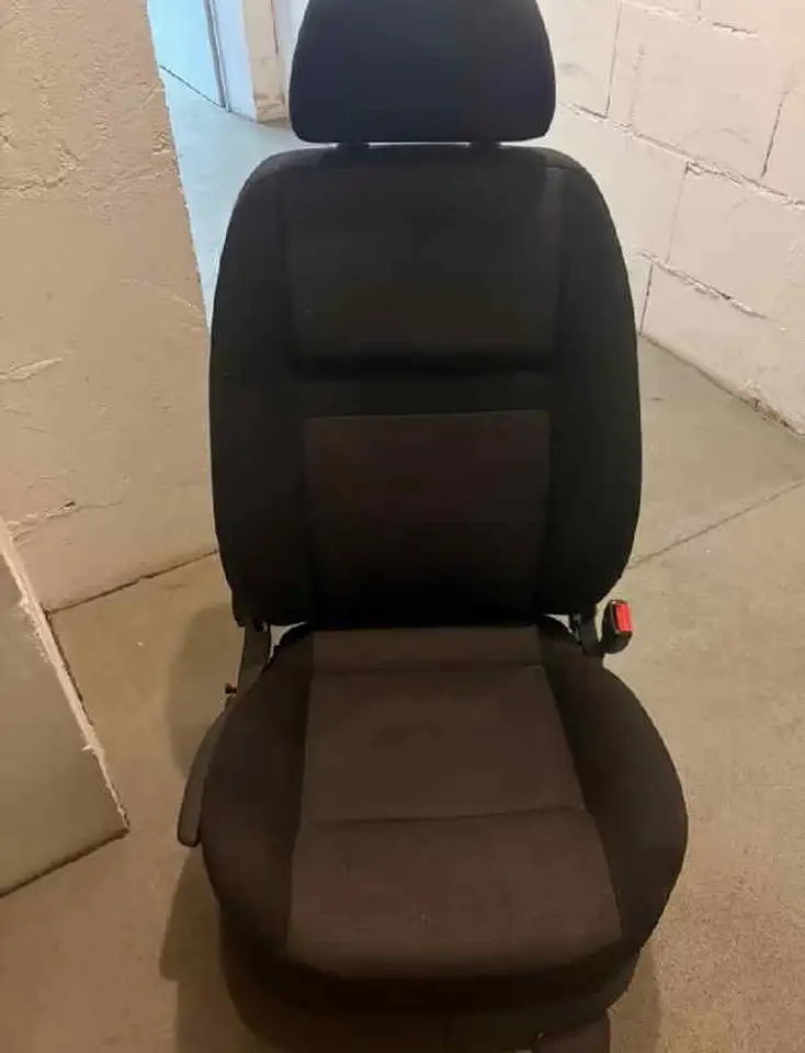 Volkswagen Golf 1.6 Edition | Unfallfrei, foto 2