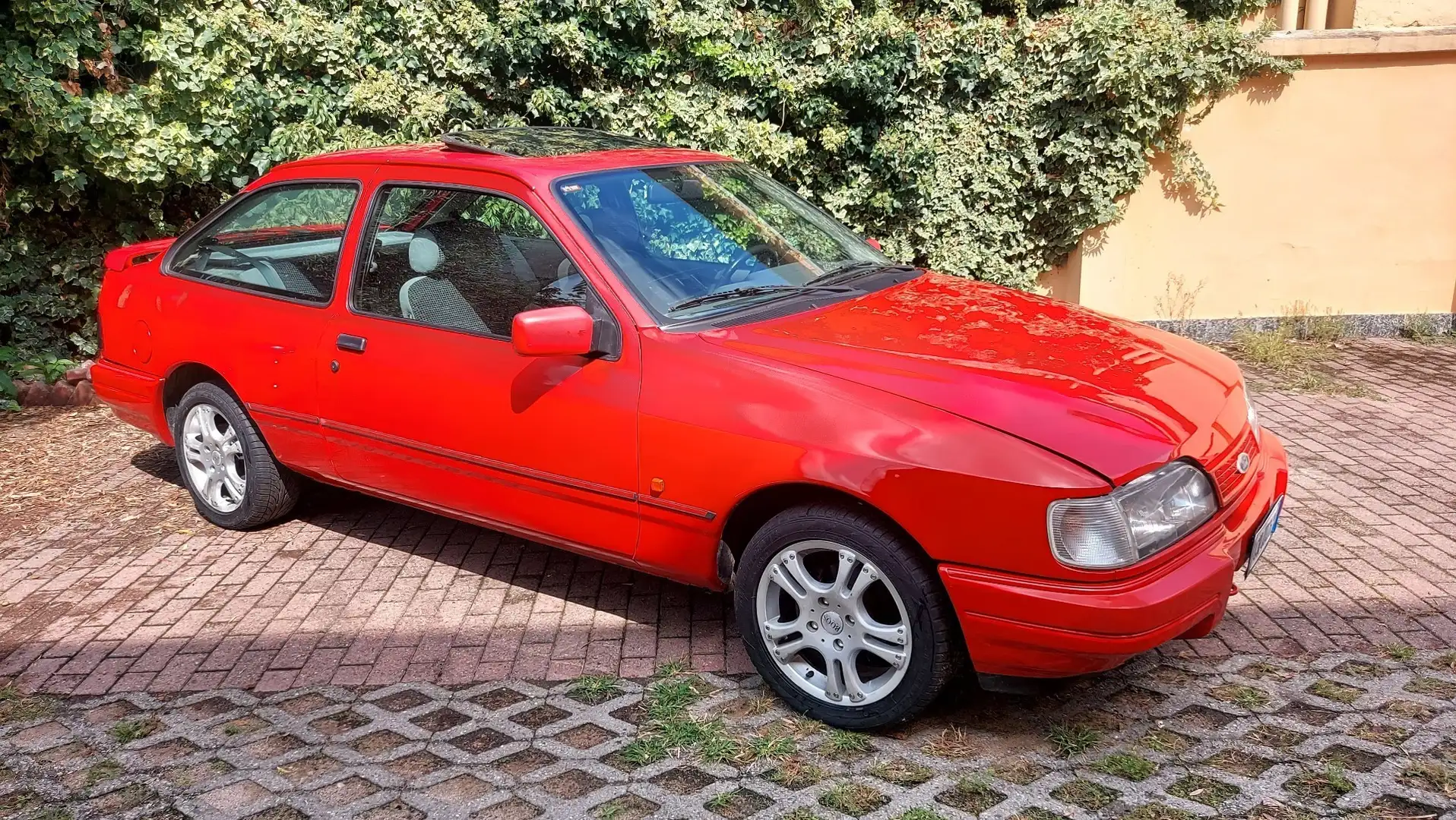 Ford Sierra 2.0 - Asi - 2wd POSTERIORE Rouge - 1
