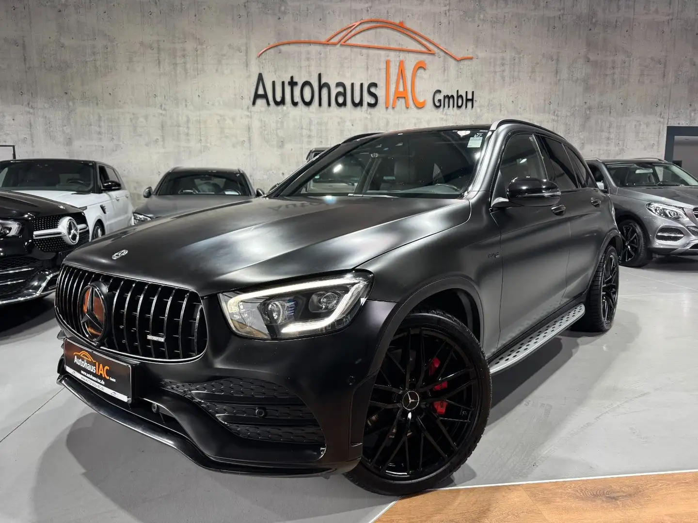 Mercedes-Benz GLC 43 AMG /4Matic/PANO/HUD/RFK/AHK/MULTIBEAM/NAV Schwarz - 1