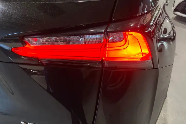Lexus NX 2017, foto 15
