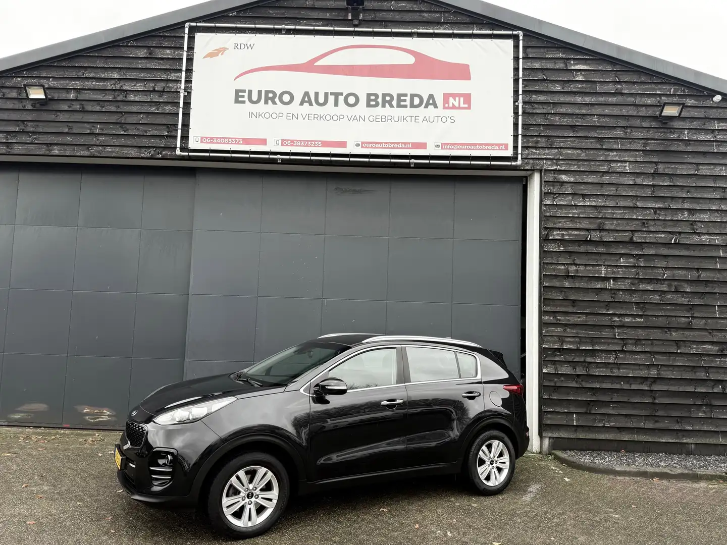 Kia Sportage 1.6 GDI ComfortLine Zwart - 1