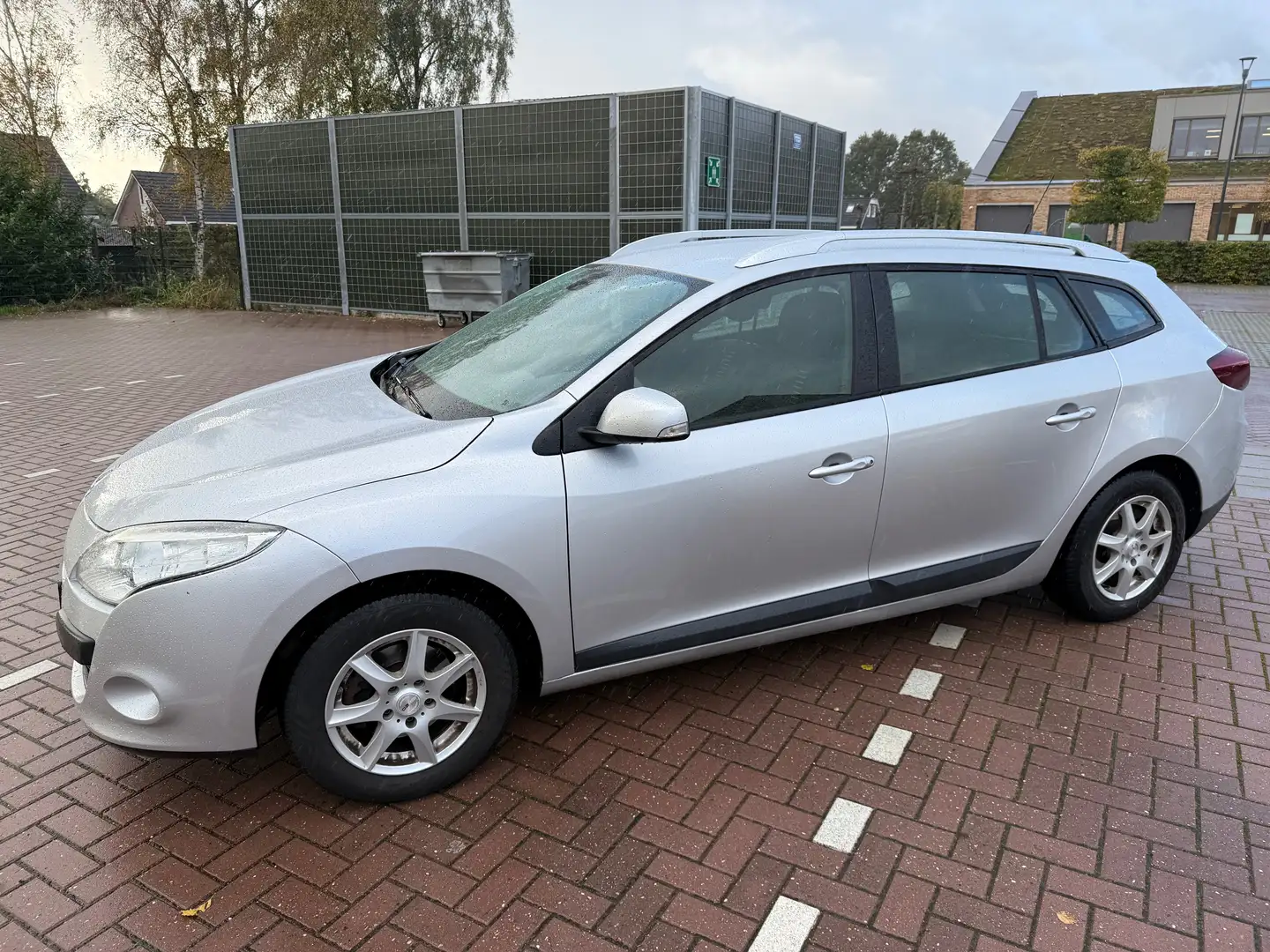 Renault Megane Megane 1.6 Expression Estate Zilver - 1