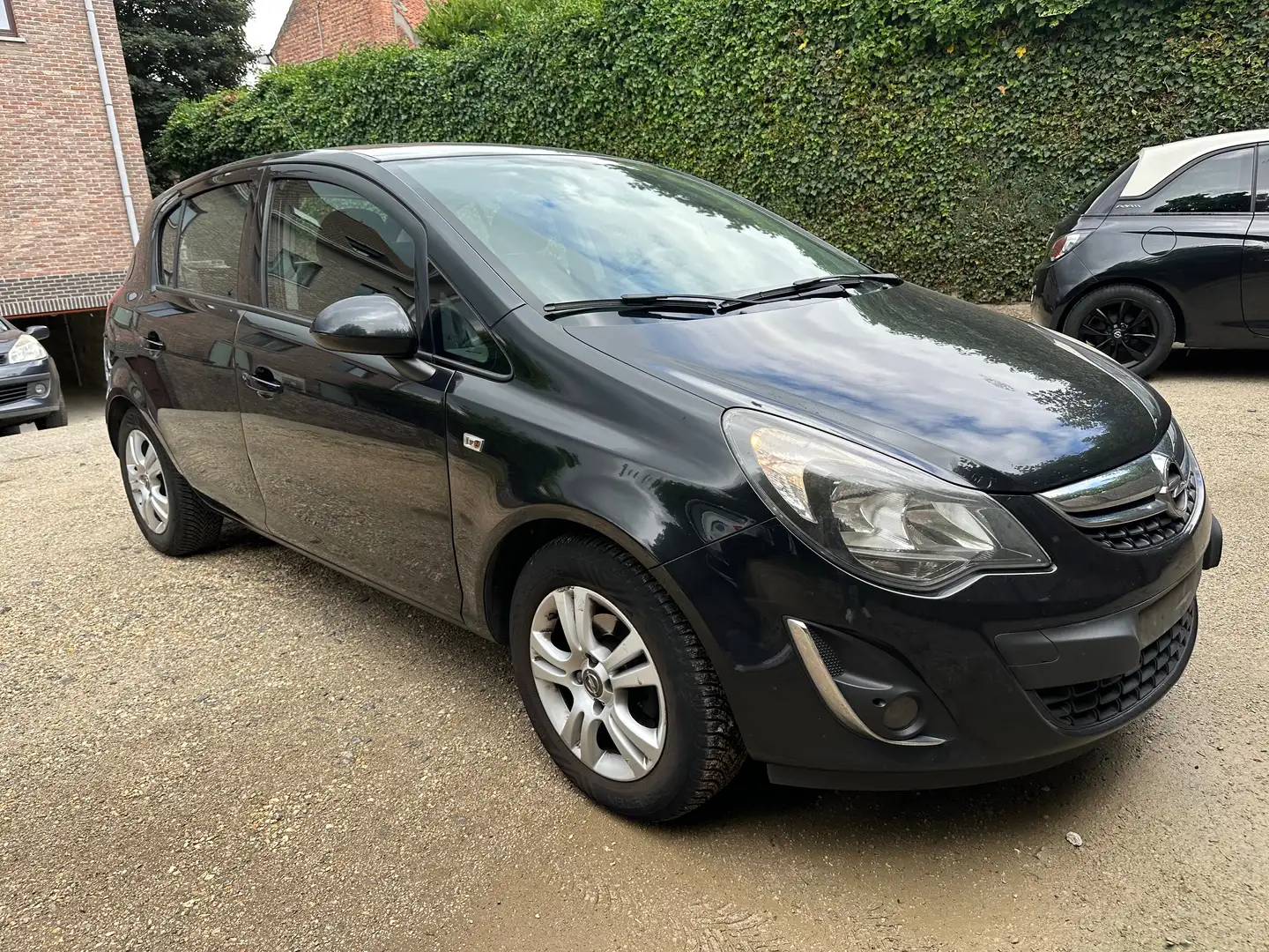 Opel Corsa Corsa 1.2i ESSENCE AIRCO 2014 3950€ Zwart - 2
