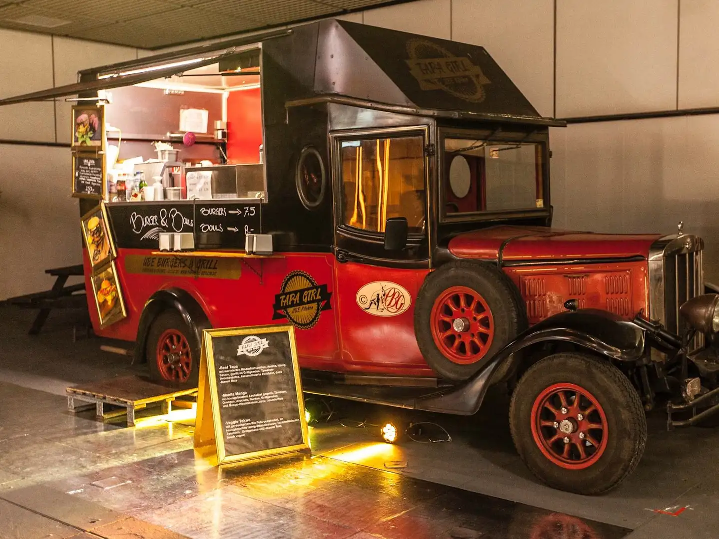 Ford Transit Asquith Rouge - 1