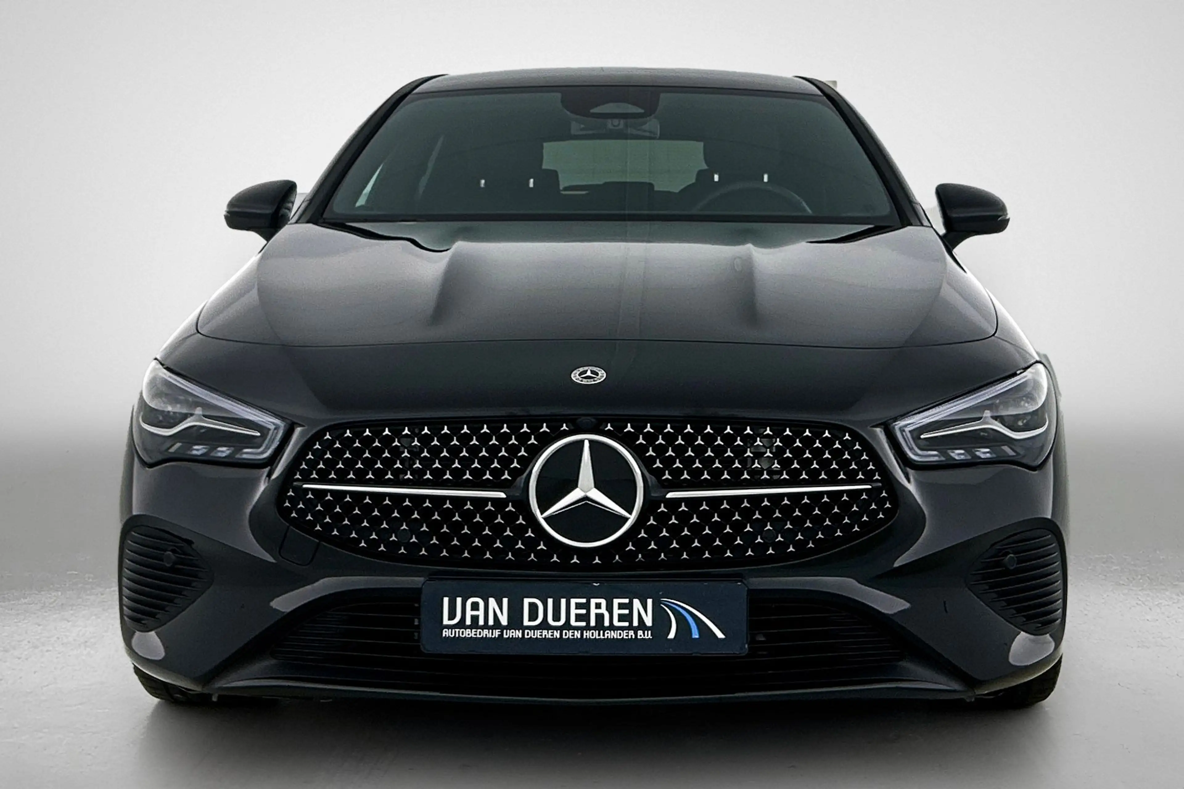 Mercedes-Benz CLA 180 Shooting Brake Business Solution 18", stuur- en st — photo 13