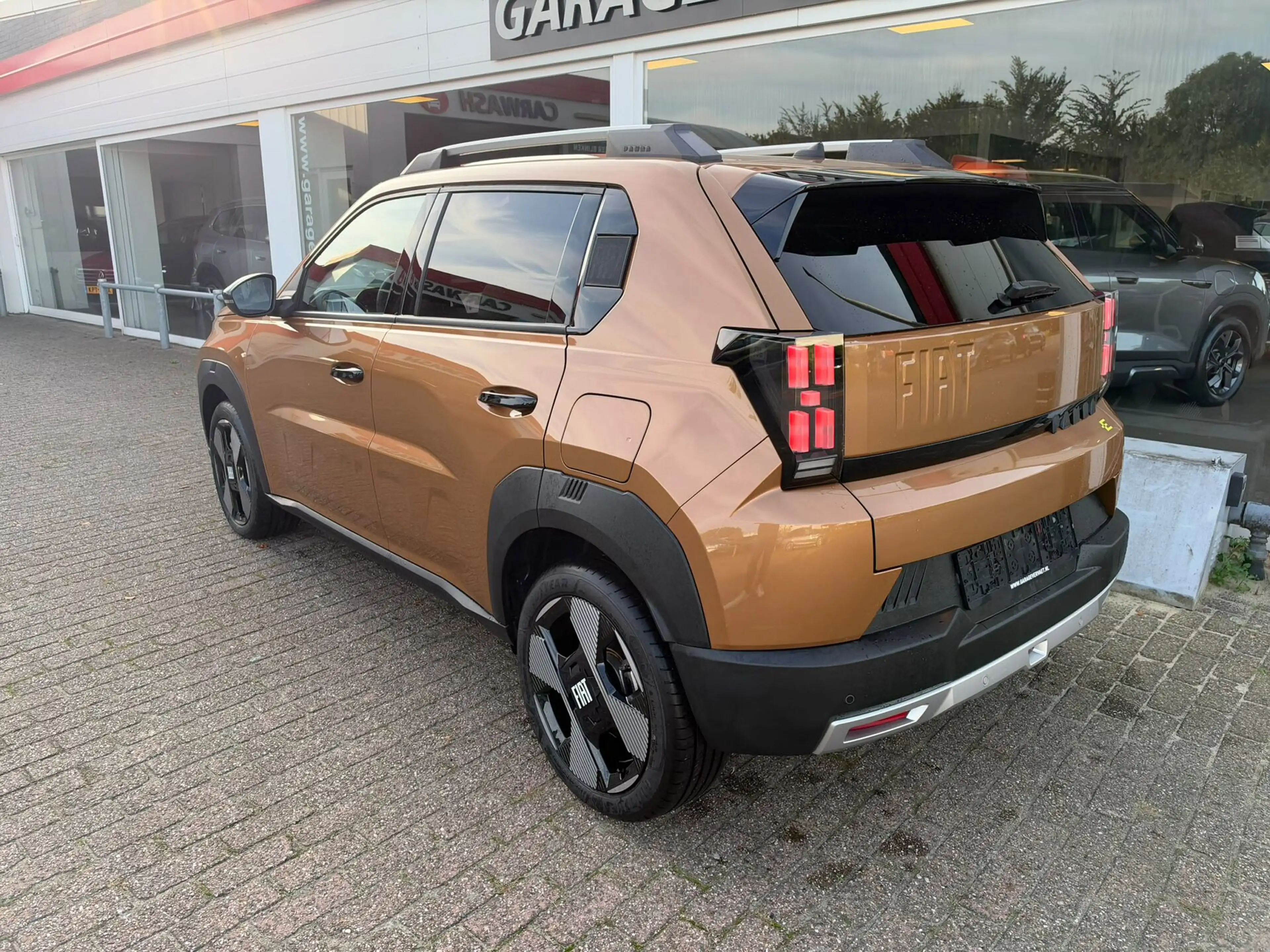 Fiat Grande Panda La Prima — photo 5