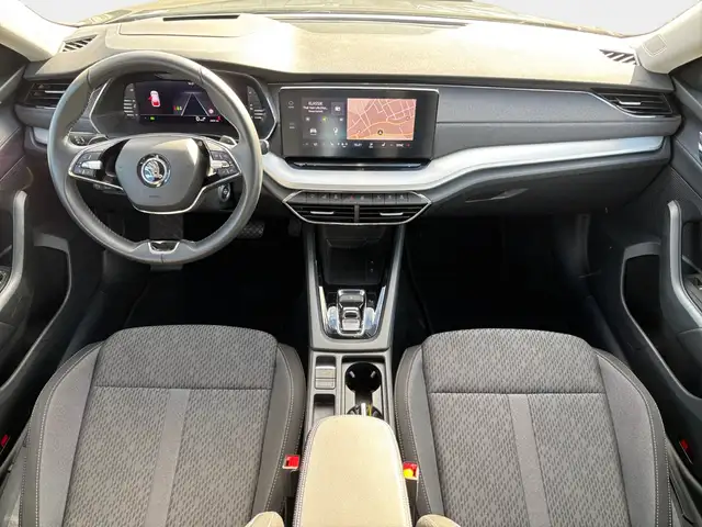 Skoda Octavia view 9