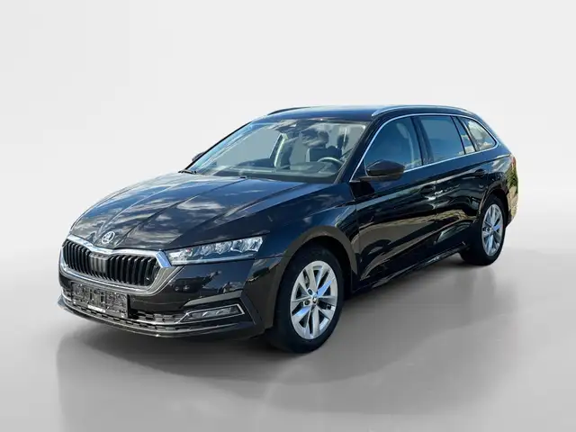 Skoda Octavia view 2