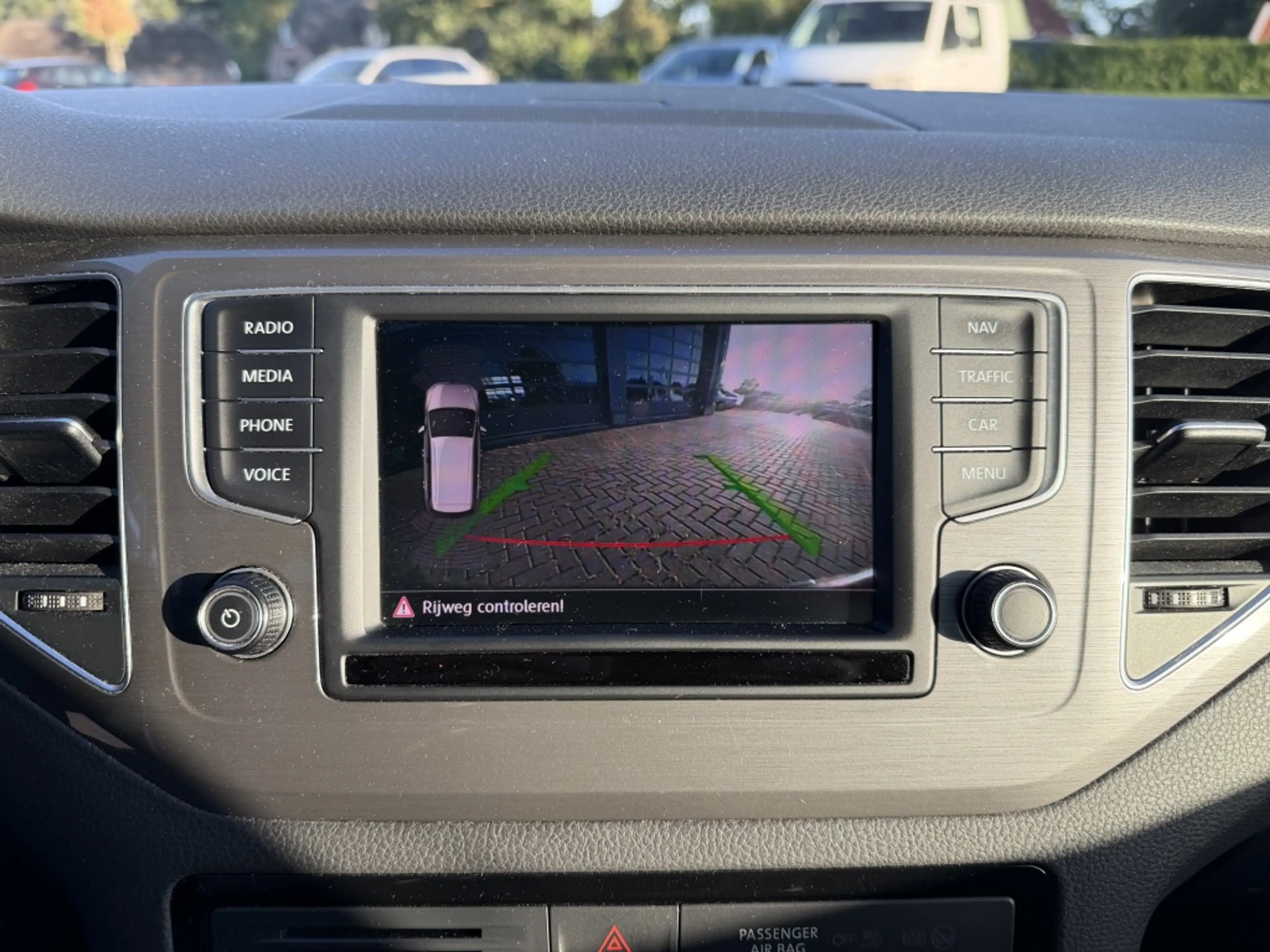 Volkswagen Golf Sportsvan 1.2 TSI Highline — photo 17