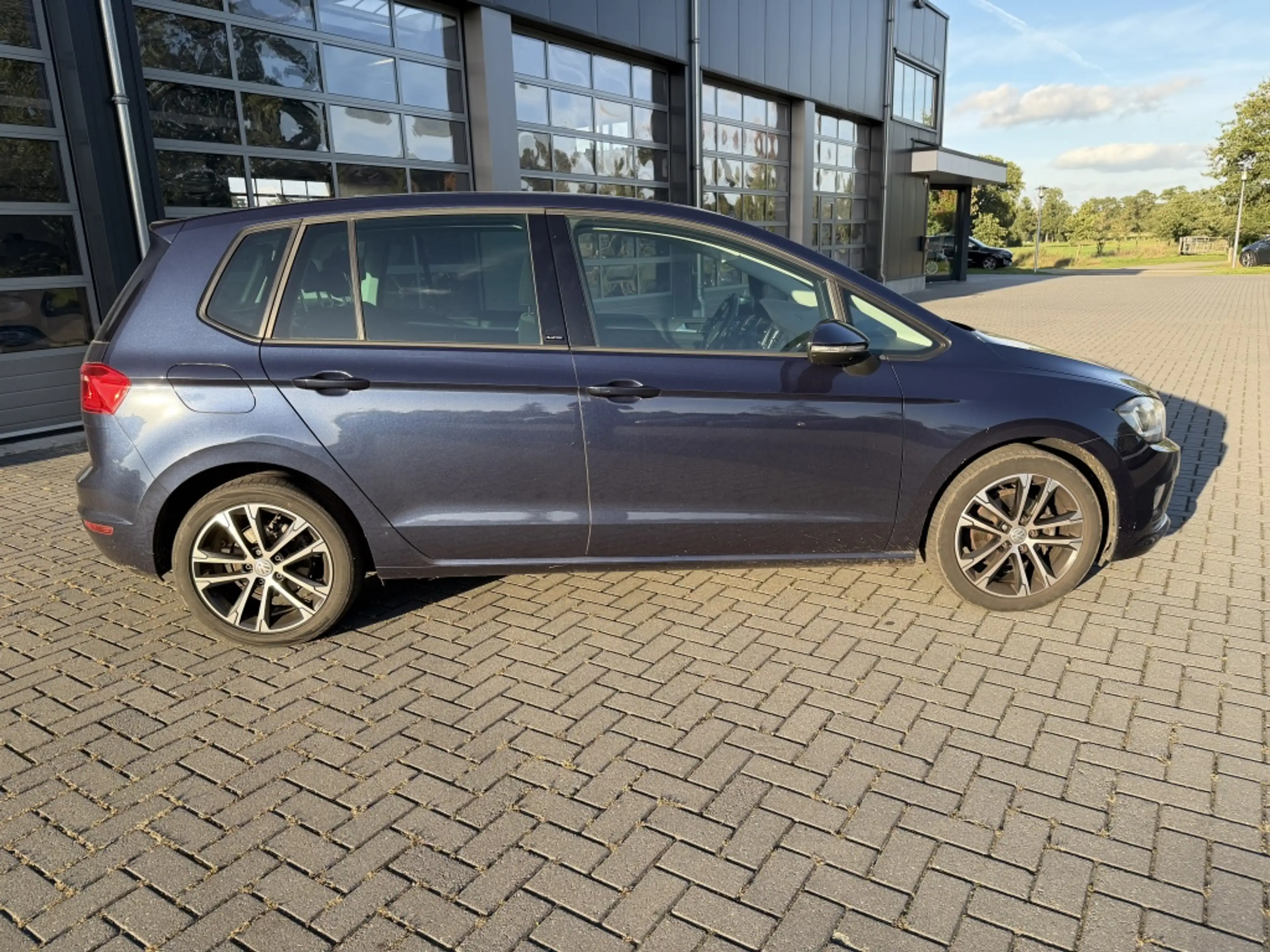 Volkswagen Golf Sportsvan 1.2 TSI Highline — photo 7