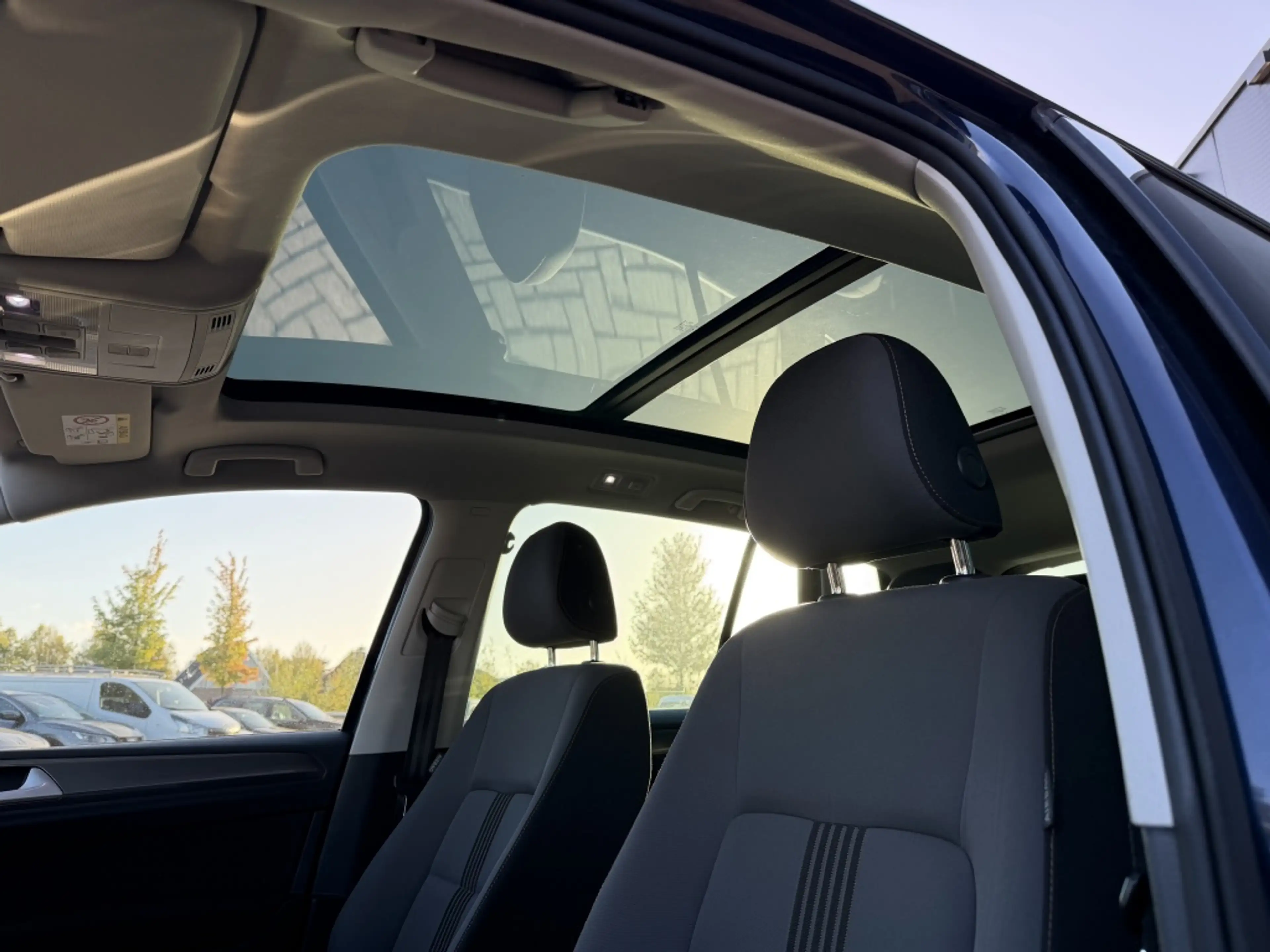 Volkswagen Golf Sportsvan 1.2 TSI Highline — photo 12