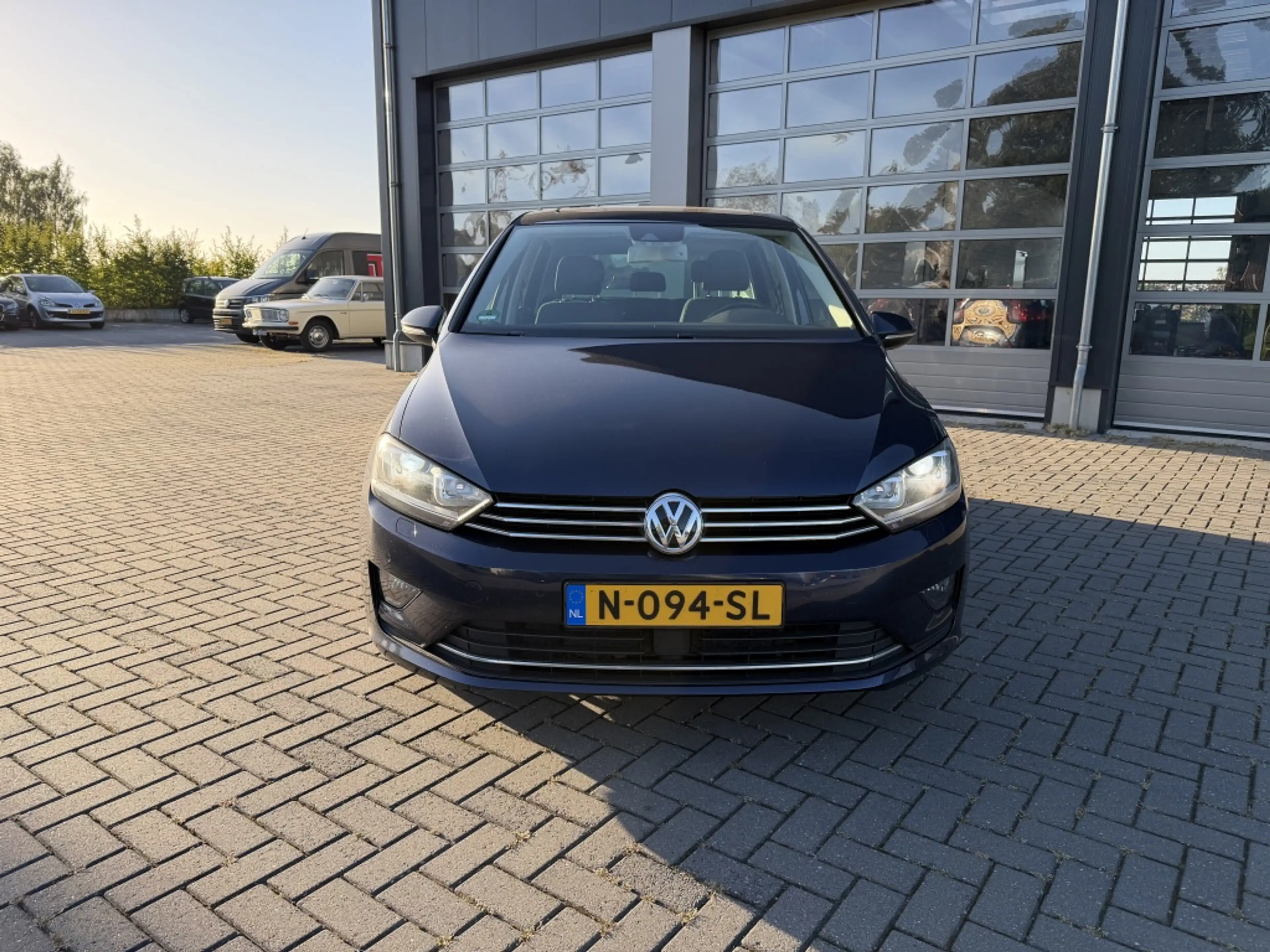 Volkswagen Golf Sportsvan 1.2 TSI Highline — photo 2