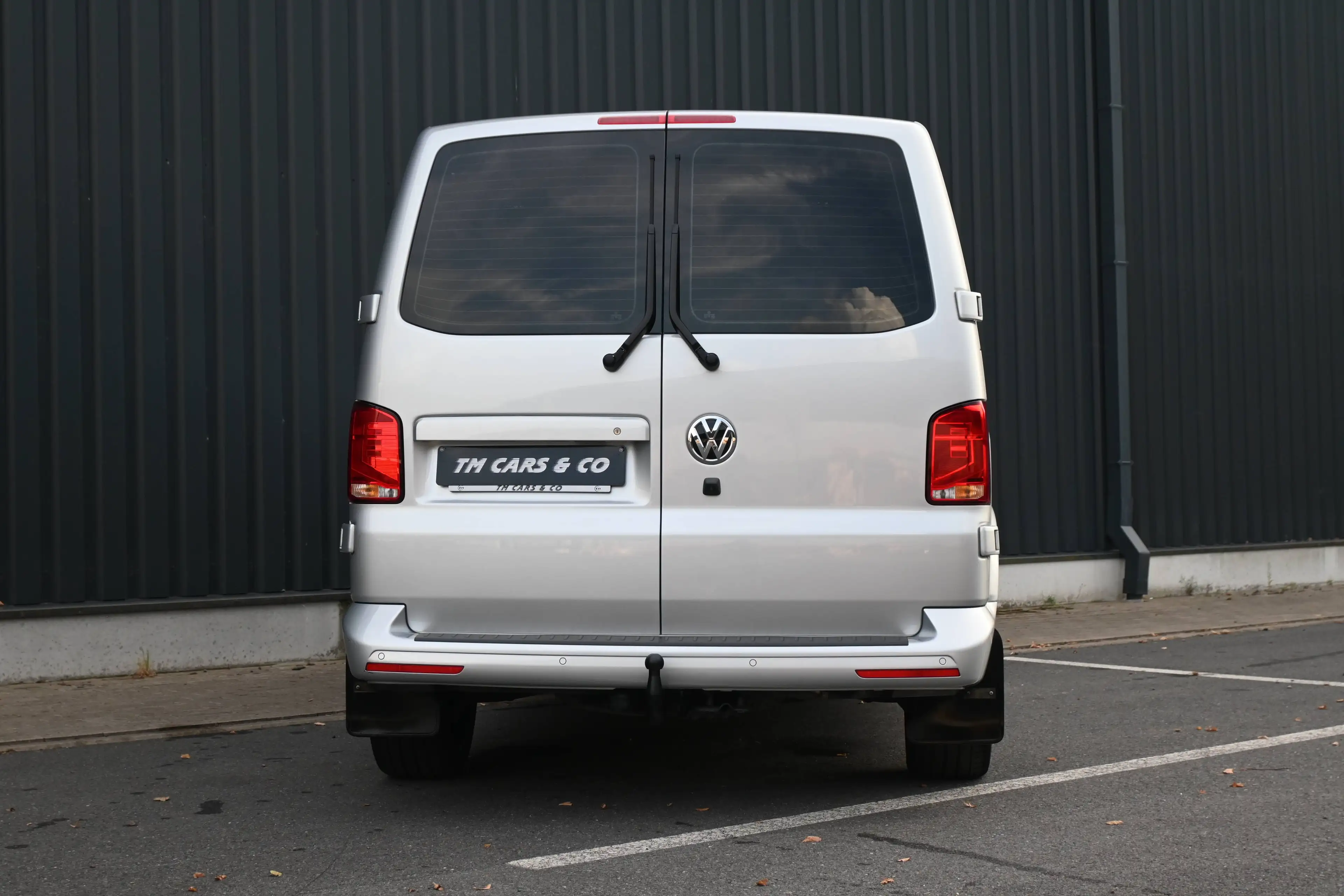 Volkswagen T6.1 Transporter Transporter 2.0 TDi SCR BMT Comfortline DSG (EU6d-T) — photo 8