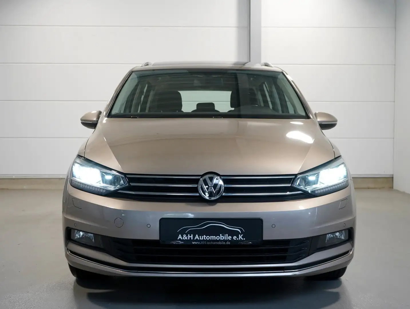 Volkswagen Touran 2.0 TDI DSG Highline BMT/Start-Stopp Beige - 2