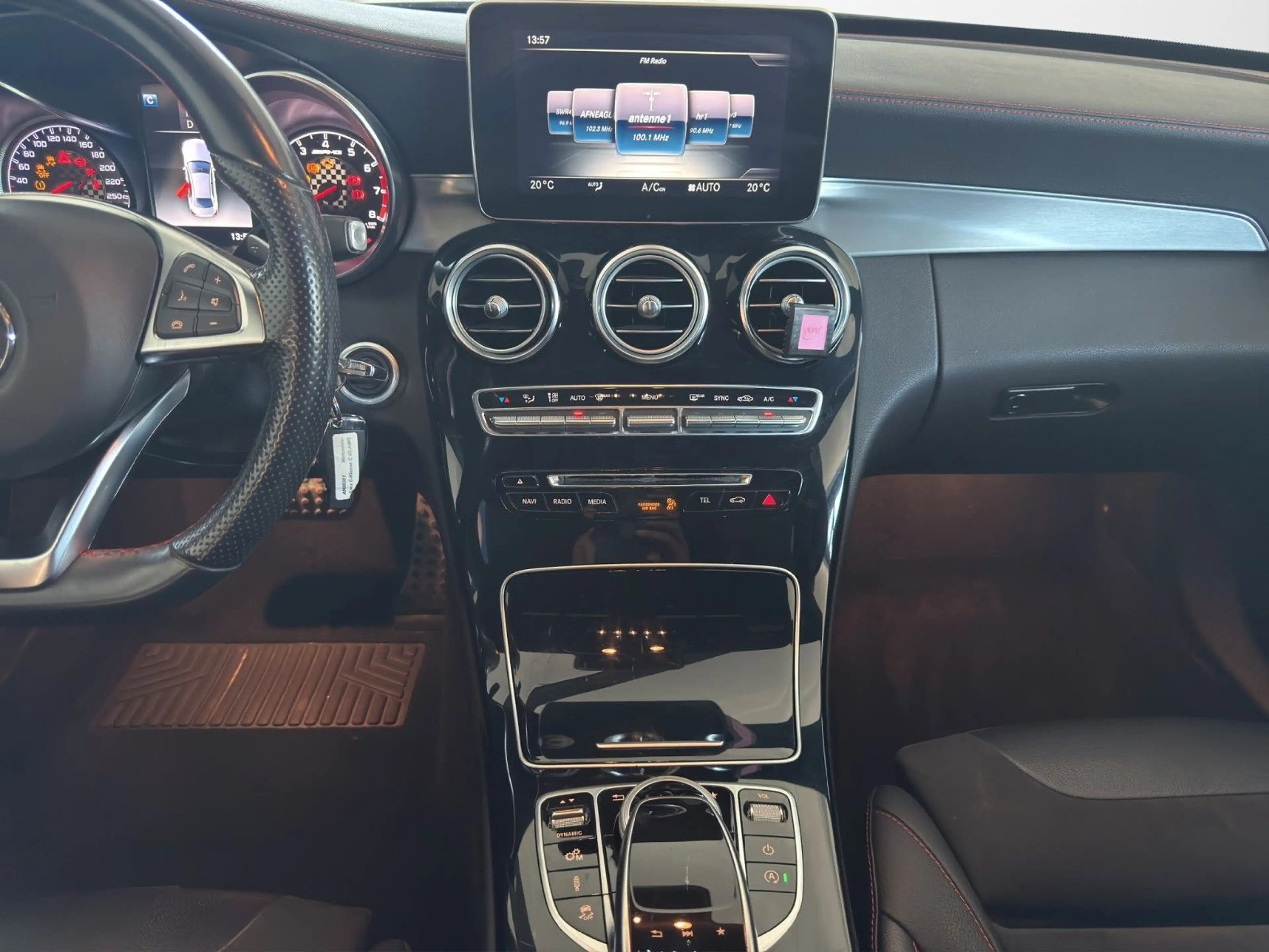 Mercedes-Benz C 43 AMG 4Matic Lim. SCHIEBE.D CAM TEMPO SHZ — photo 15