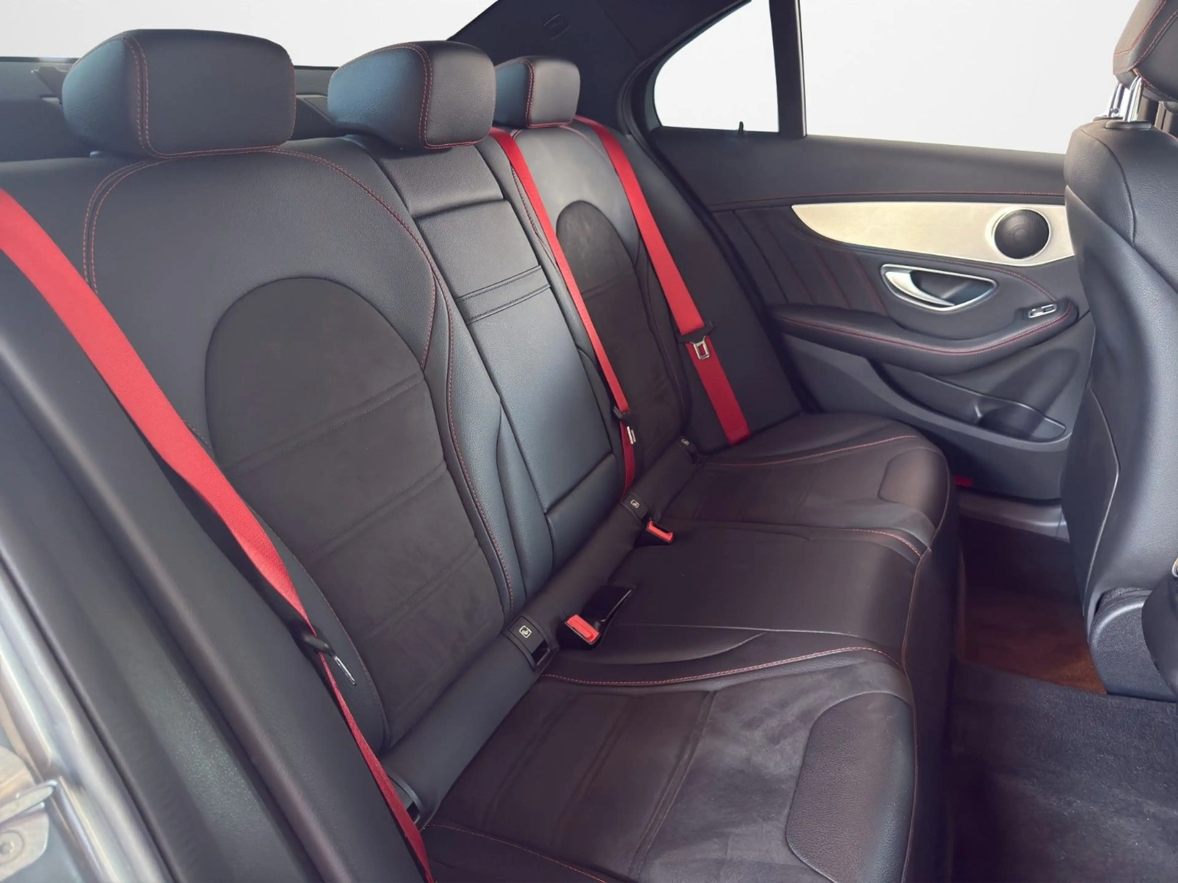 Mercedes-Benz C 43 AMG 4Matic Lim. SCHIEBE.D CAM TEMPO SHZ — photo 11
