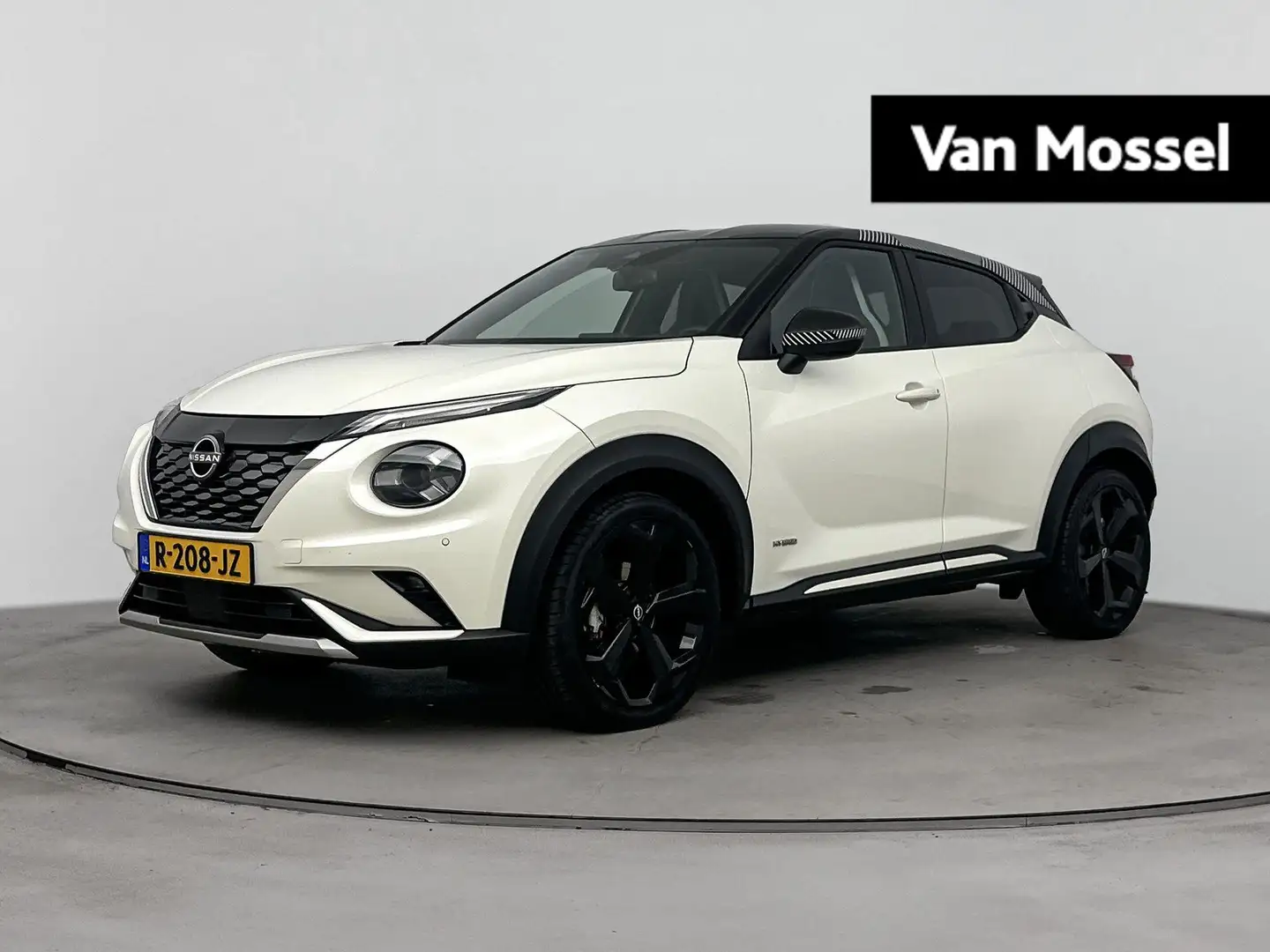 Nissan Juke 1.6 Hybrid Premiere Edition | Leder | Apple Carpla Wit - 1