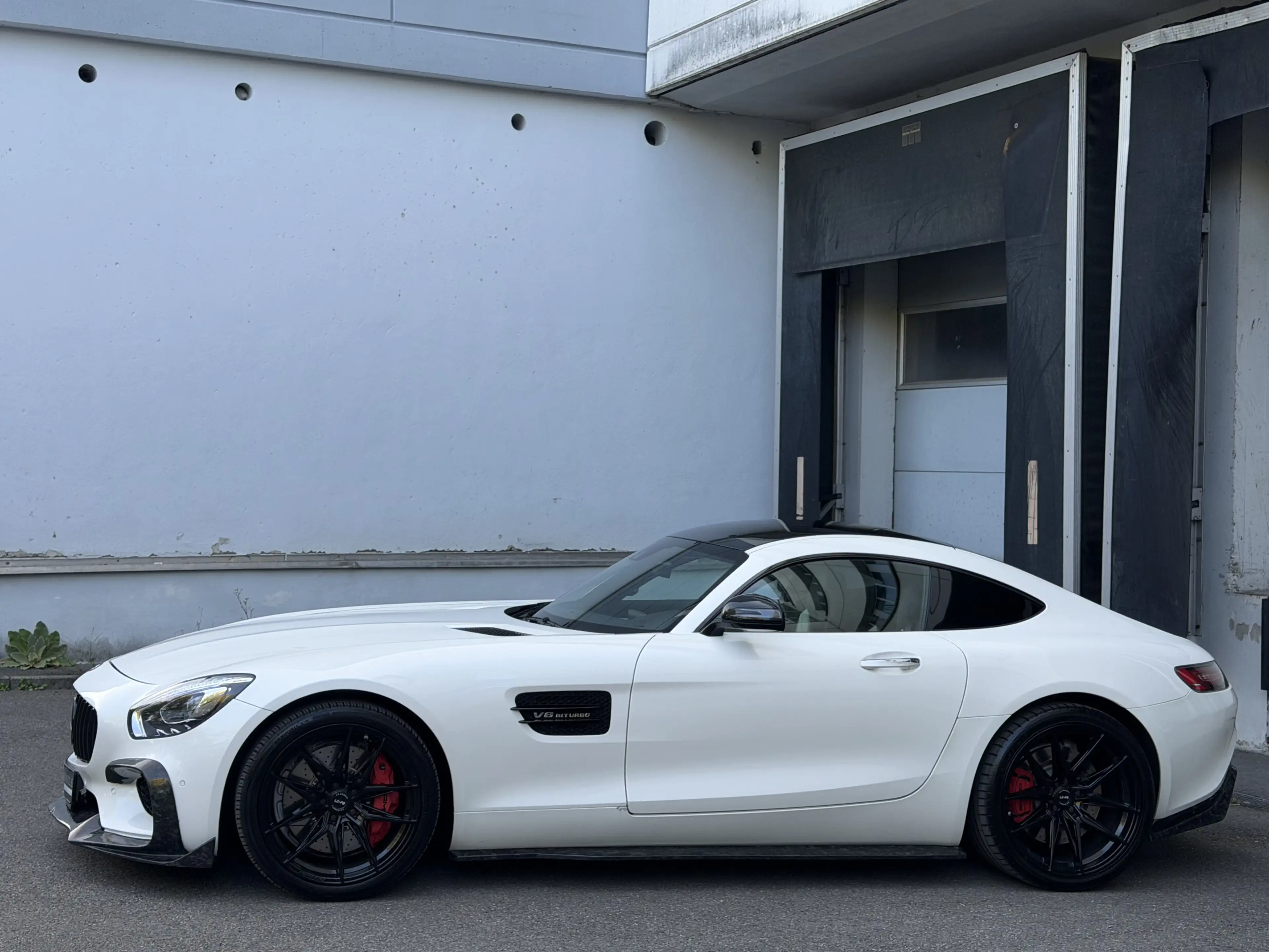 Mercedes-Benz AMG GT Night LED Carbon Pano Burmester Rü-Kamera — photo 3