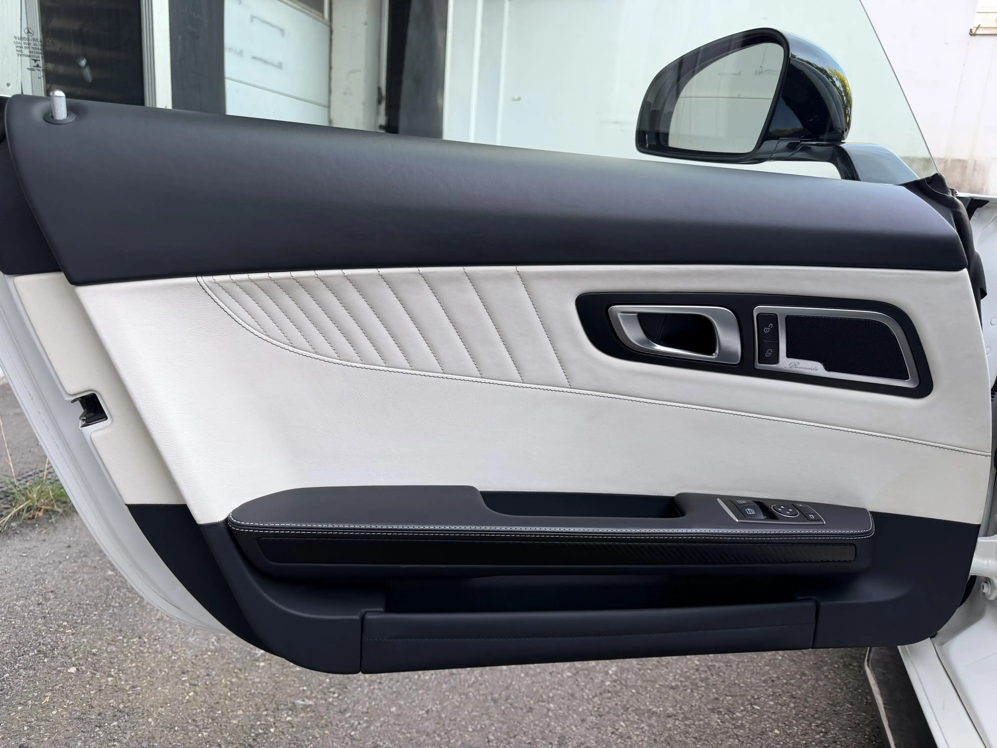 Mercedes-Benz AMG GT Night LED Carbon Pano Burmester Rü-Kamera — photo 13