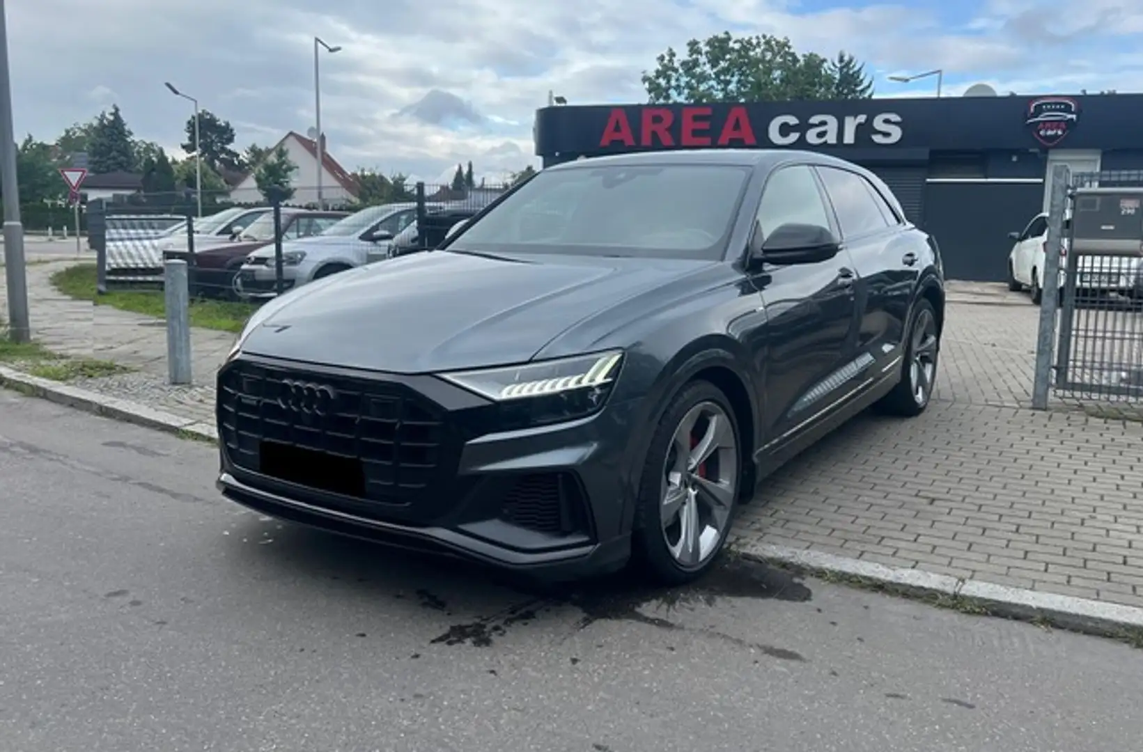 Audi Q8 50 TDI QUT*S-LINE*MATRIX*PANO*360*HUD Серый - 1