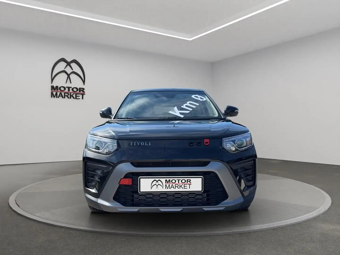 SsangYong Tivoli 1.5 turbo gdi 135cv Schwarz - 2