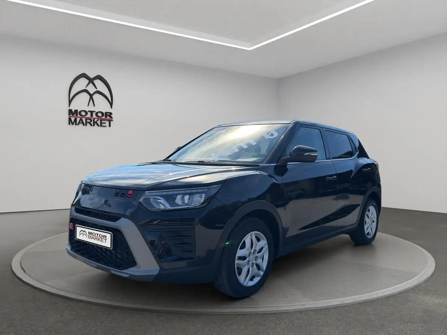 SsangYong Tivoli 1.5 turbo gdi 135cv Schwarz - 1