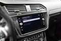 Volkswagen Tiguan 2.0 TSI 4Motion R-Line DSG PDC PANO Wit - thumbnail 46