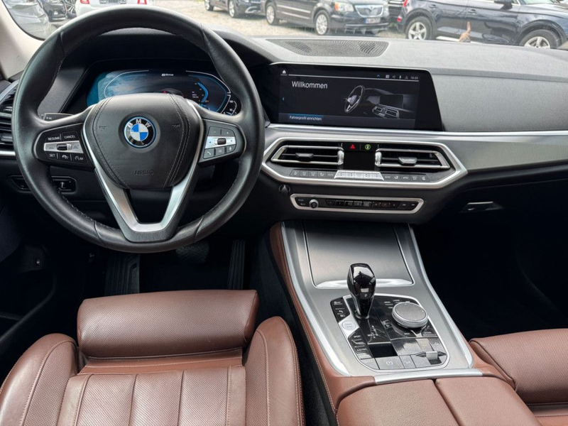 BMW X5 Baureihe X5 xDrive 45 e *LASER/LUFT.-F./AHK* — photo 8