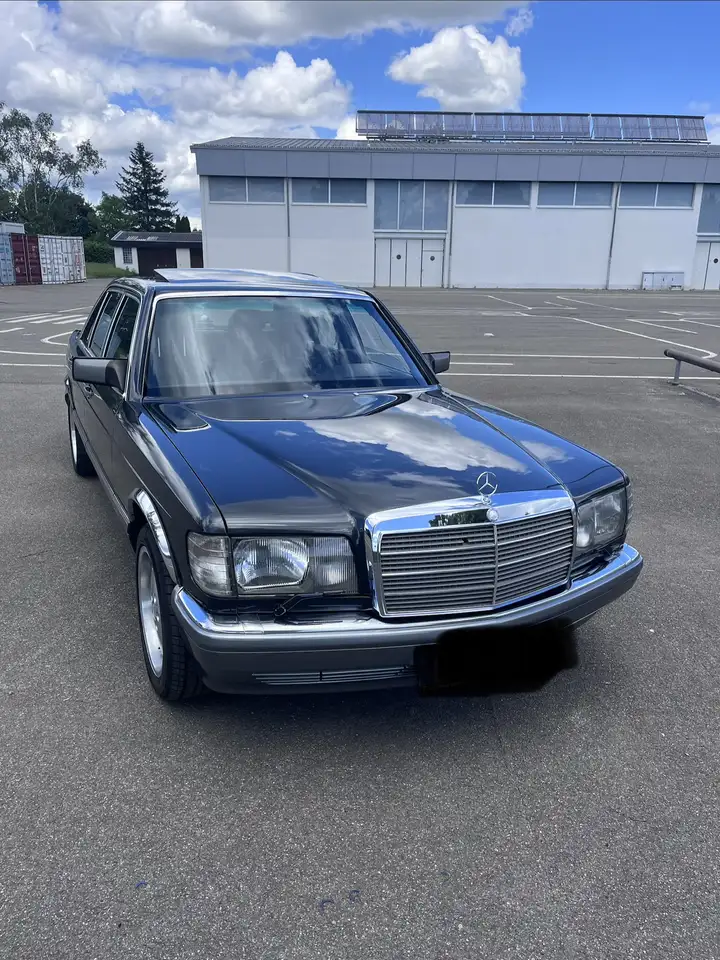 Mercedes-Benz S 420 SEL, foto 1