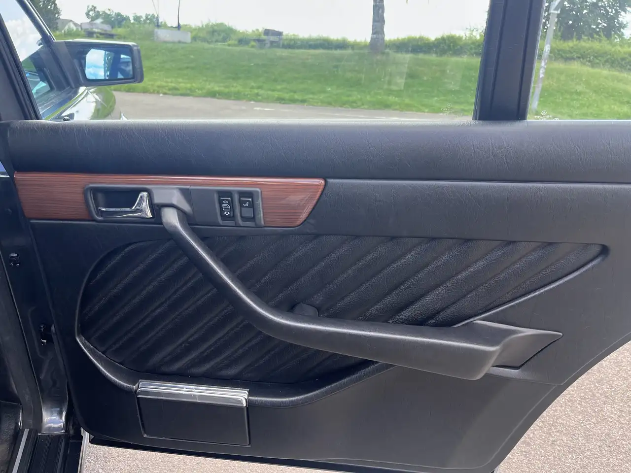 Mercedes-Benz S 420 SEL, foto 12