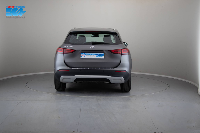 Mercedes-Benz GLA 180 GLA 180 Essential Line — photo 6