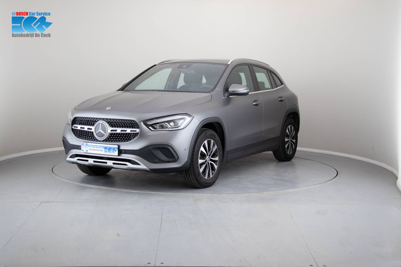 Mercedes-Benz GLA 180 GLA 180 Essential Line