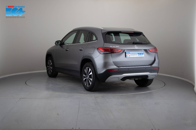 Mercedes-Benz GLA 180 GLA 180 Essential Line — photo 7