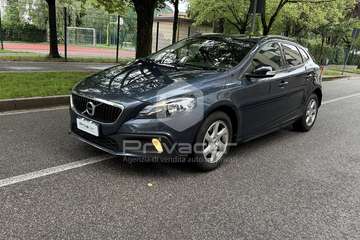 V40 Cross Country T3 Geartronic Plus