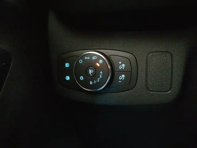 Ford Puma view 26