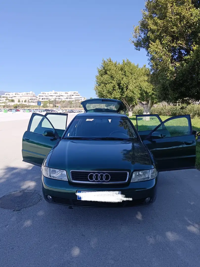 Audi A4 A4 Avant 1.8 Verde - 1
