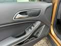 Mercedes-Benz GLA 180 d Premium Plus LEDER/CRUISE/CLIMA/CAMERA Jaune - thumbnail 18