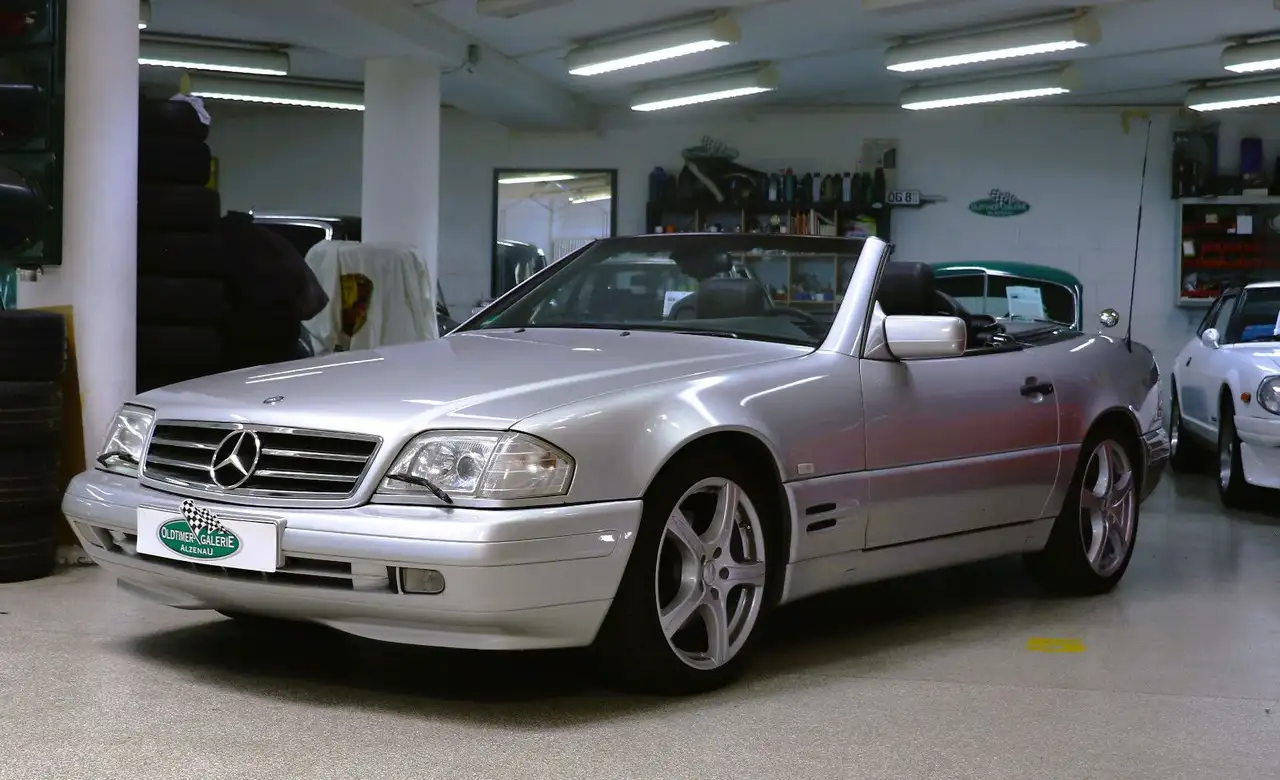 Mercedes-Benz SL 320, foto 1